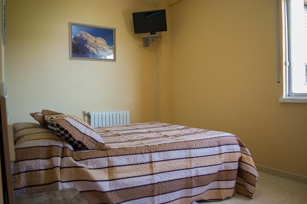 Hotel Galicia Понтеведра Экстерьер фото