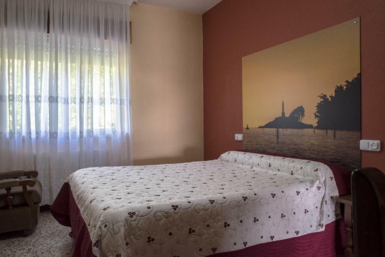 Hotel Galicia Понтеведра Экстерьер фото